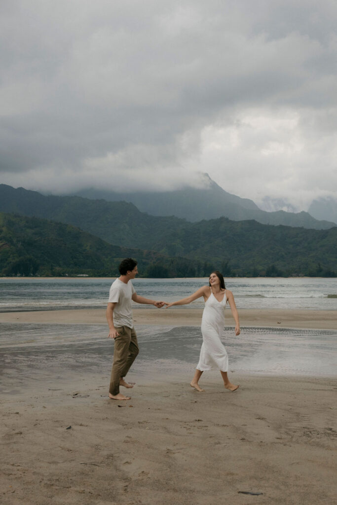 Kauai wedding and engagement photographer at Hanalei Bay
